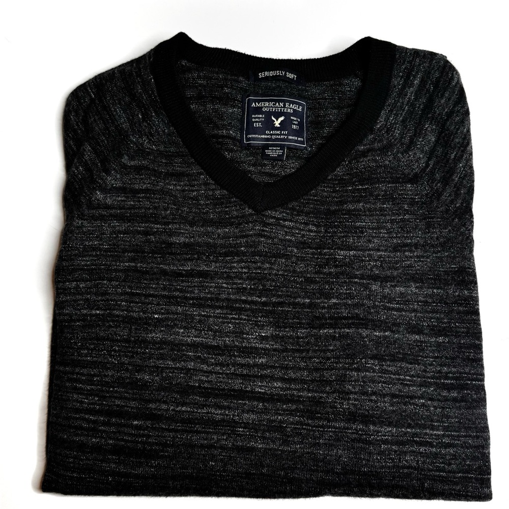 American Eagle Outfitters Black V-Neck Sweater
